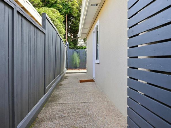 78 Poinsettia Avenue, San Mateo CA 94403