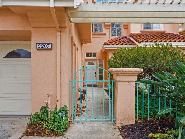 2207 Vizcaya Circle, Campbell CA 95008