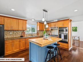 9 Humboldt Court, Pacifica CA 94044