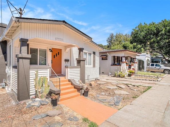 513 Arch Street, Martinez CA 94553