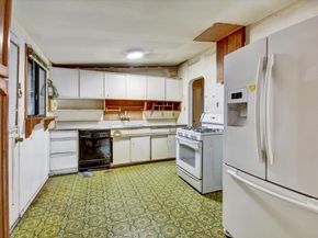 290 N Rengstorff Avenue, Mountain View CA 94043