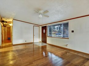 290 N Rengstorff Avenue, Mountain View CA 94043