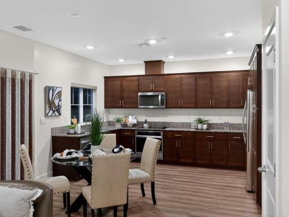 121 Mountaintop Avenue, Hayward CA 94544