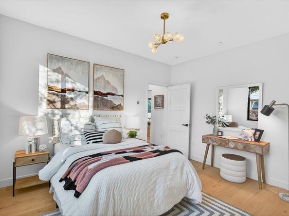 747 W Washington Avenue, Sunnyvale CA 94086