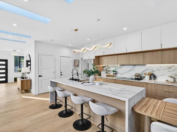 747 W Washington Avenue, Sunnyvale CA 94086