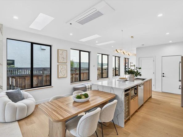 747 W Washington Avenue, Sunnyvale CA 94086