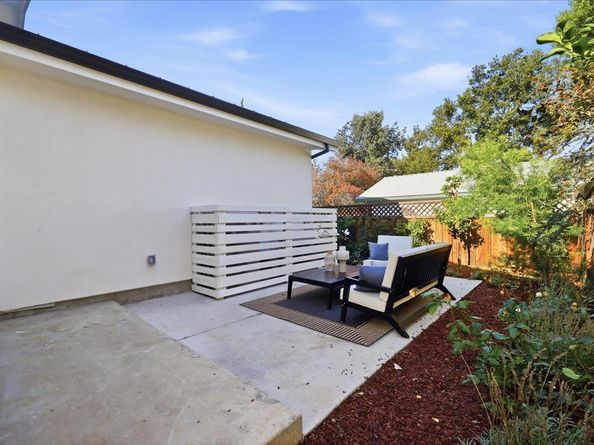 747 W Washington Avenue, Sunnyvale CA 94086