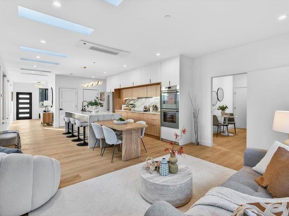 747 W Washington Avenue, Sunnyvale CA 94086