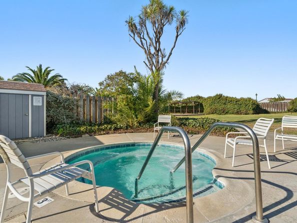 643 Peartree Drive, Watsonville CA 95076