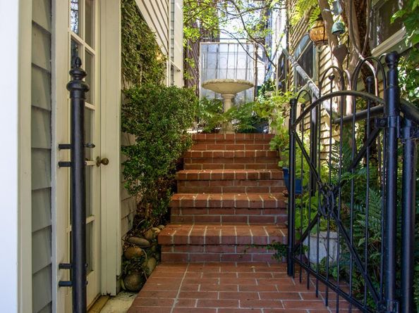 429 Capitola Avenue, Capitola CA 95010