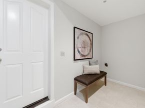 1040 Continentals Way 14, Belmont CA 94002