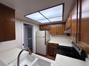 1034 Summermist Court, San Jose CA 95122