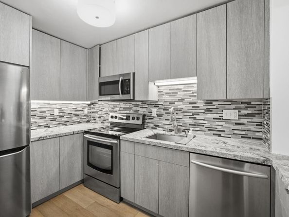 1 Daniel Burnham Court 307, San Francisco CA 94109