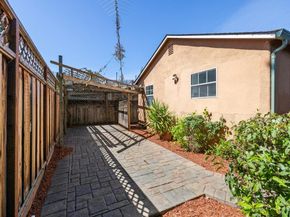 388-384 Beemer Avenue, Sunnyvale CA 94086
