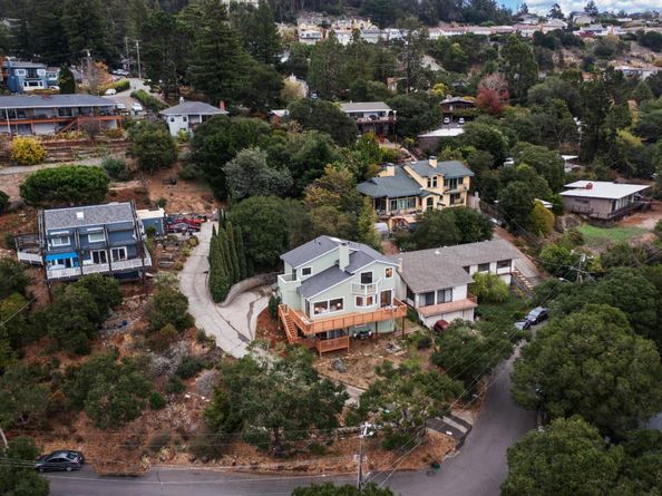 3600 Klamath Street, Oakland CA 94602