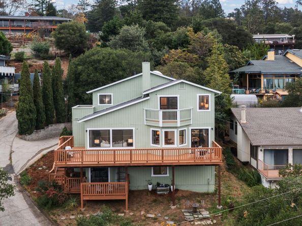 3600 Klamath Street, Oakland CA 94602