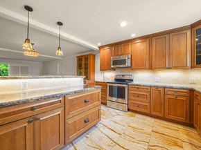 600 Pennsylvania Avenue 3, Los Gatos CA 95030