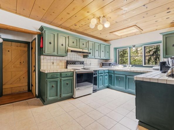 16219 Highland Drive, San Jose CA 95127