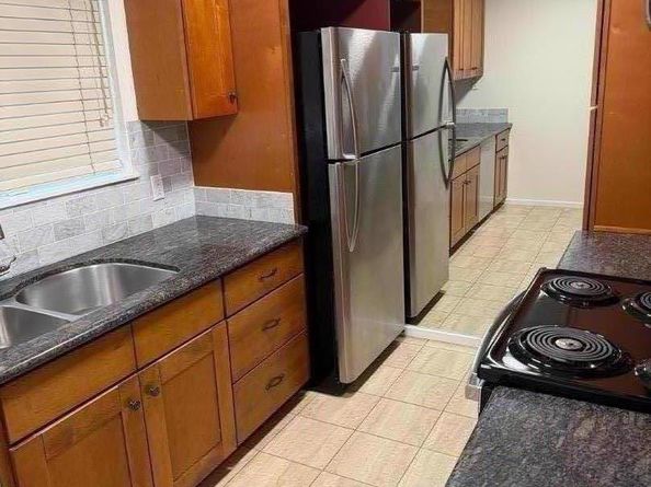 675 Sharon Park Drive 321, Menlo Park CA 94025