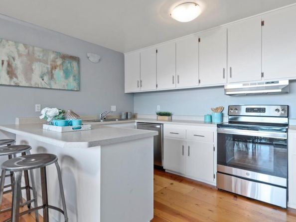 14826 Skyline Boulevard 3, Woodside CA 94062