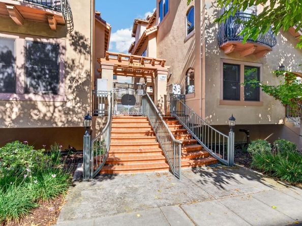 358 Bryant Street, Mountain View CA 94041