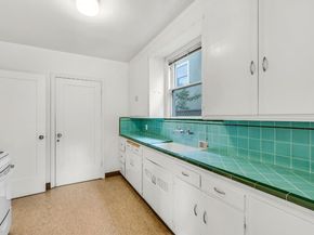 476 42nd Street, Oakland CA 94609