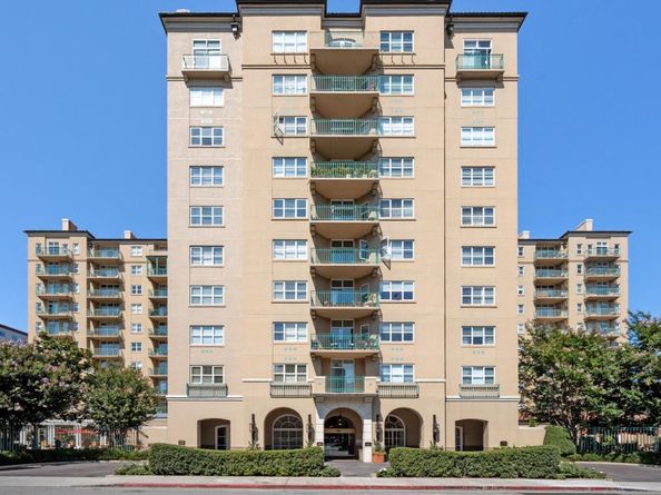 1 Baldwin Avenue 221, San Mateo CA 94401