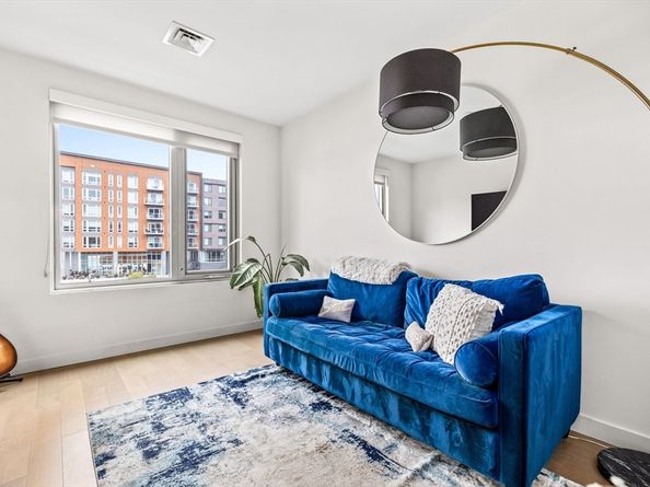 45 Lewis St 214, Boston MA 02128