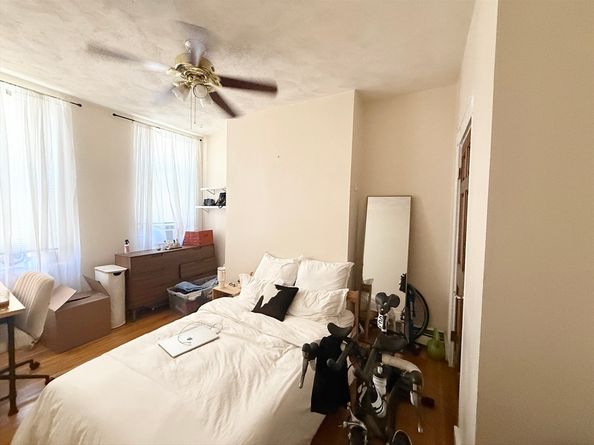 17 Symphony Rd. 6, Boston MA 02115