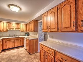 474 Valley Road, Barre MA 01005