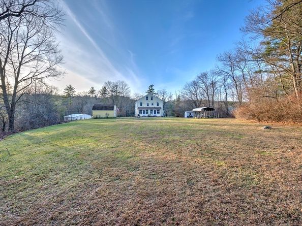 474 Valley Road, Barre MA 01005