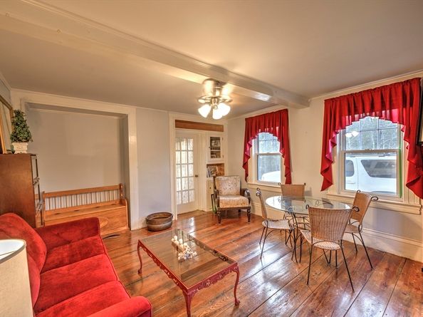 474 Valley Road, Barre MA 01005