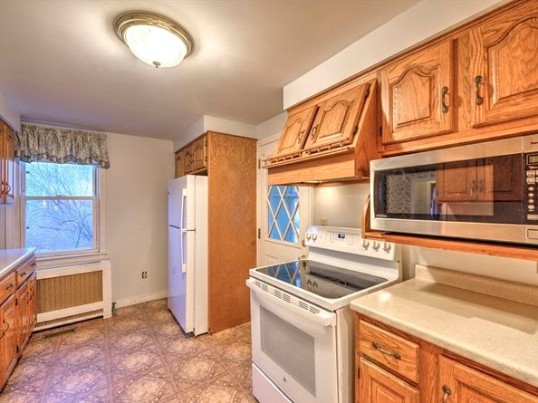 474 Valley Road, Barre MA 01005