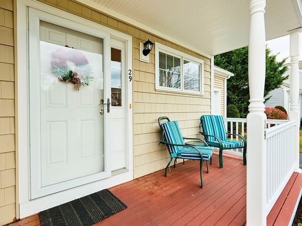 29 Liberty Dr 29, Pembroke MA 02359