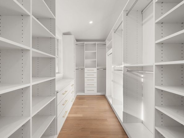 40 Sewall St, Newton MA 02465