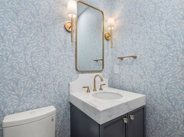 40 Sewall St, Newton MA 02465