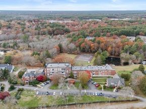 100 Parks St 32, Duxbury MA 02332