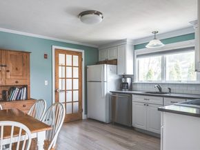 24 Island Park Rd, Ipswich MA 01938