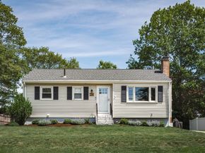 24 Island Park Rd, Ipswich MA 01938