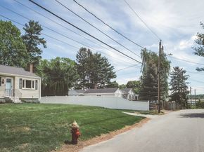 24 Island Park Rd, Ipswich MA 01938