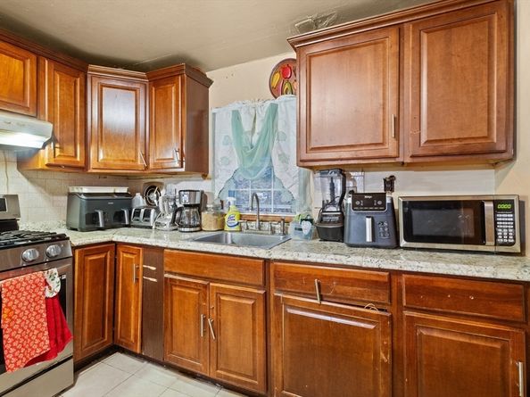 115 Windham Rd, Boston MA 02136