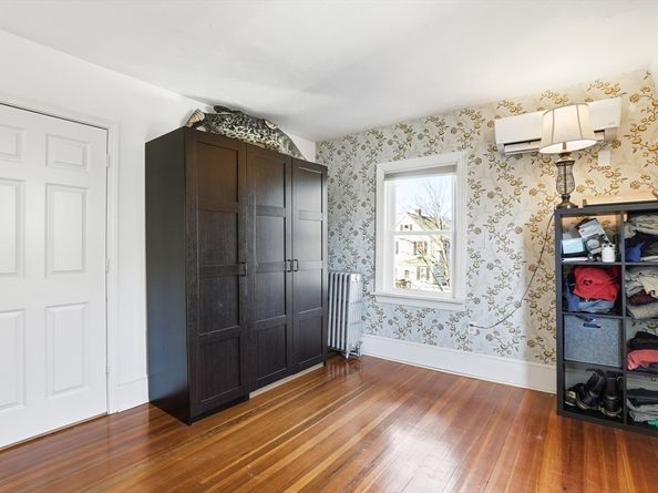 23 A St, Hull MA 02045