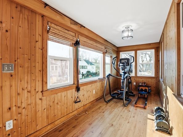 23 A St, Hull MA 02045