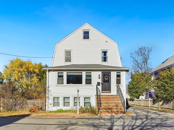 23 A St, Hull MA 02045