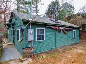 13 Washburn Terrace, Spencer MA 01562