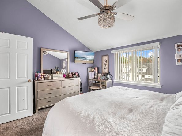 360 Littleton Rd D4, Chelmsford MA 01824