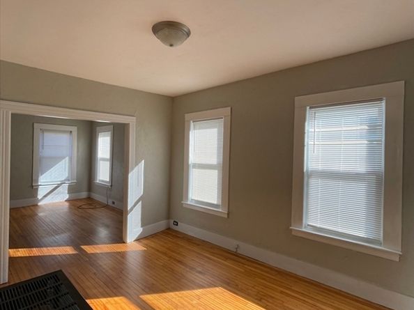 5 Freeland Ter, Worcester MA 01603