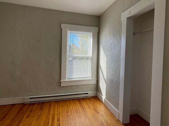 5 Freeland Ter, Worcester MA 01603