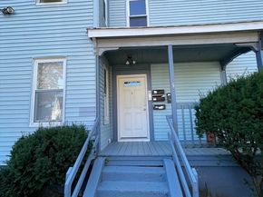 5 Freeland Ter, Worcester MA 01603