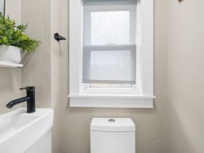 1210 Washington St, Abington MA 02351